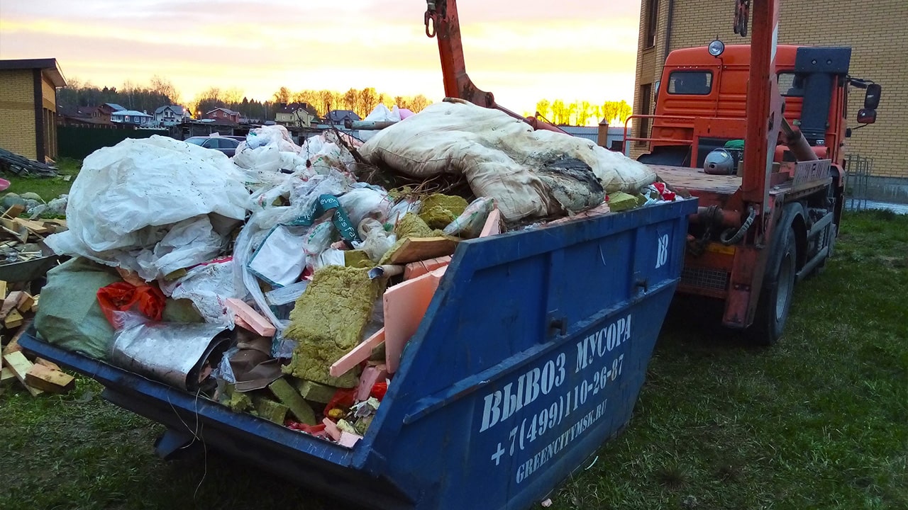 Вывоз и утилизация промышленных отходов в Валуйках в октябре